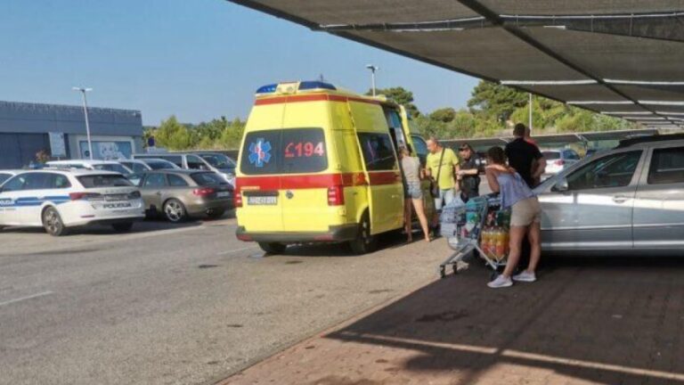 Drama na parkingu: Roditelji ostavili dijete u ključalom automobilu