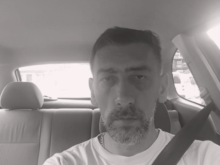 Zenica tuguje: U 48. godini preminuo Sanel Doglod