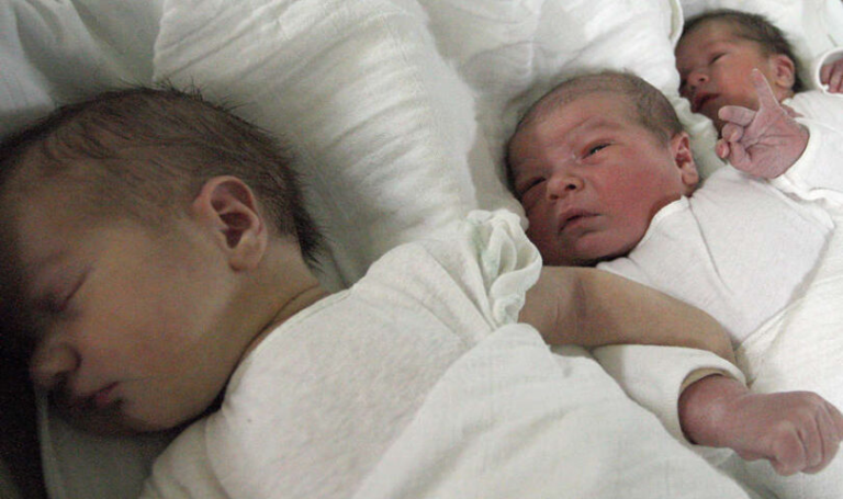 Zabrinjavajući podaci: U prvom polugodištu u FBiH rođene 7.094 bebe, a umrlo 9.916 osoba