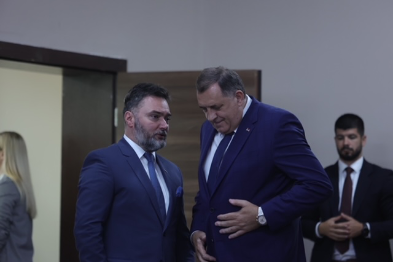 Košarac stopama Dodika. I on spominje muslimane, optužuje vlasti u Sarajevu
