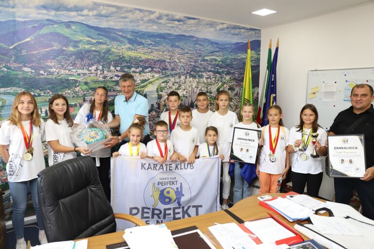 Gradonačelnik Kasumović ugostio KK “Perfekt” i obećao podršku turniru “Perfekt open”