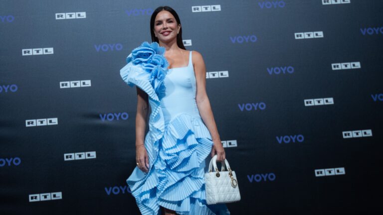 Severina zablistala u luksuznoj haljini: Sa sobom imala i torbicu koja košta više od 5.000 eura
