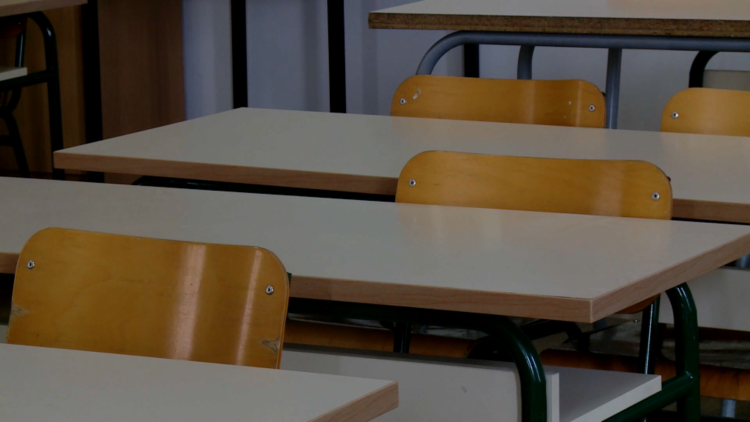 Horor u školi: Đak (14) nožem izbo učenike i nastavnike
