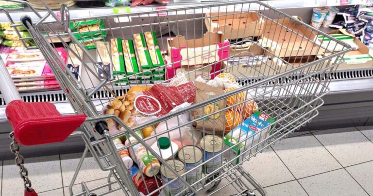 Nakon najava da će namirnice biti jeftinije u BiH: “Lažu nas, cijene su iste. Ovako se više ne može…”