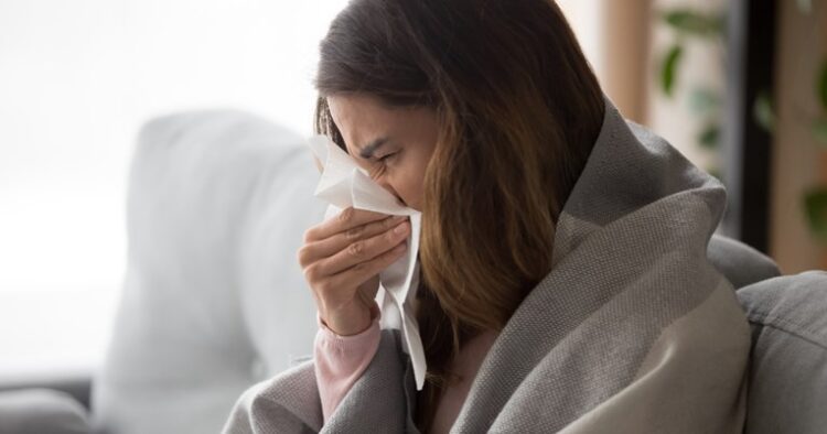 U domovima zdravlja širom BiH povećan je broj pacijenata: Kako razlikovati gripu, prehladu i COVID, ali i kako sačuvati zdravlje?