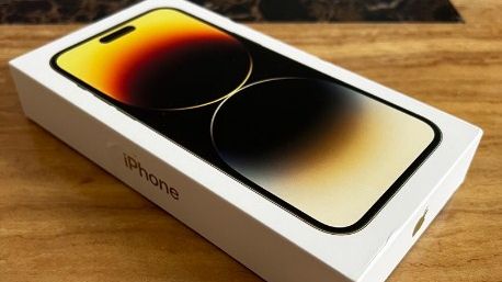 Apple će uskoro moći ažurirati iPhone uređaje dok su još u kutiji