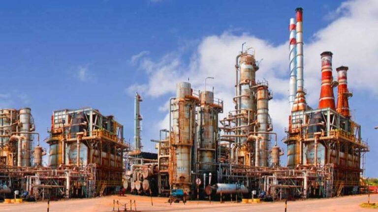 Očekuje se da cijene nafte u kratkom roku dostignu 100 dolara po barelu