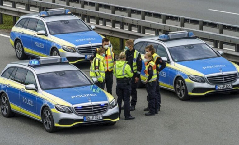 Horor: Trogodišnju kćerku držao zatočenu, kad je umrla tijelo bacio u – kanal