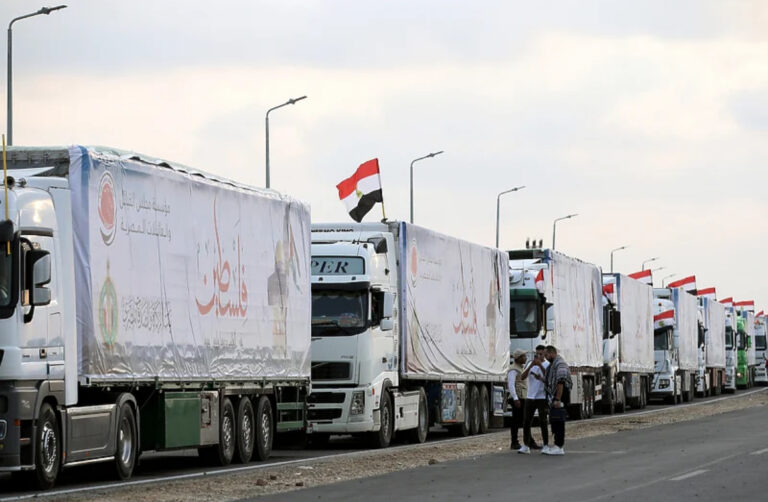Izrael kontroliše humanitarnu pomoć u Gazi, svaki kamion se pregleda