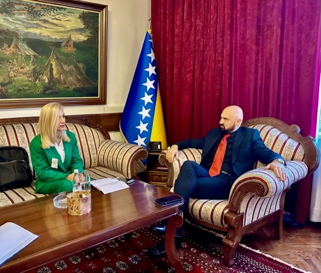 Ministar Isak se sastao sa zamjenicom ministra za ljudska prava i izbjeglice BiH Duškom Jurišić