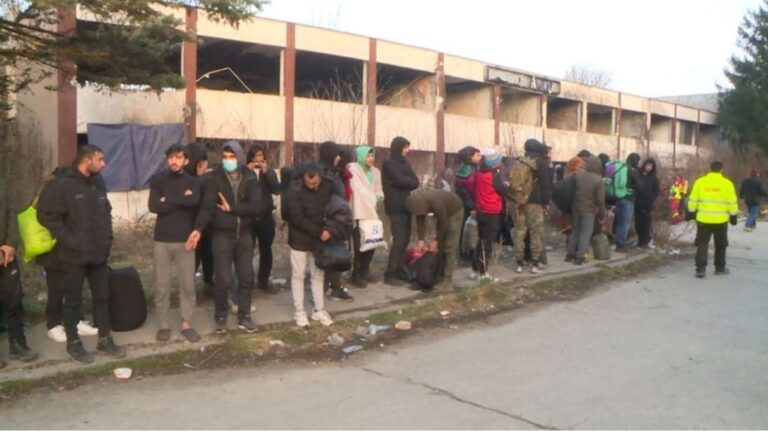 Dok se nadležni bave drugim poslovima: povećan broj migranata na području USK