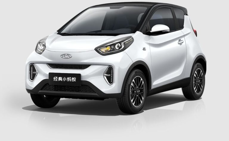 Kinezi napravili gradski automobil za 4 osobe jeftiniji od 10 hiljada eura