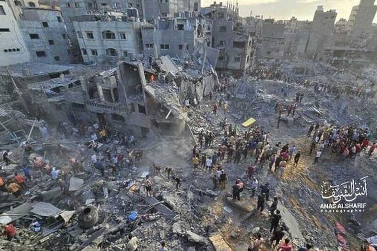 U izraelskom napadu na izbjeglički kamp stradalo 19 članova porodice uposlenika Al Jazeere