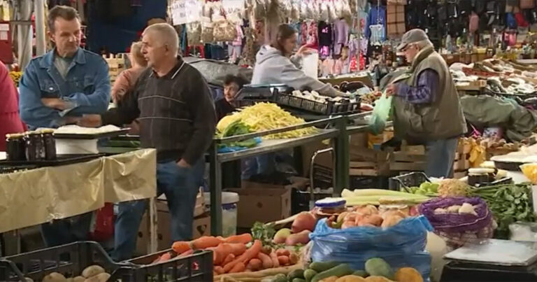 Lijekovi se kupuju na veresiju, a voće i povrće na komad: Ima li kraja poskupljenjima?