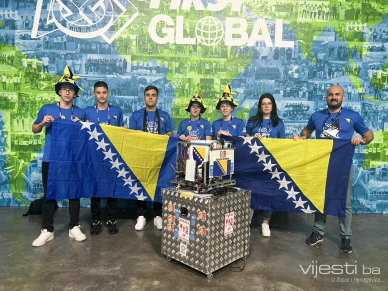 Robotički reprezentativci BiH se vratili iz Singapura sa dvije nagrade