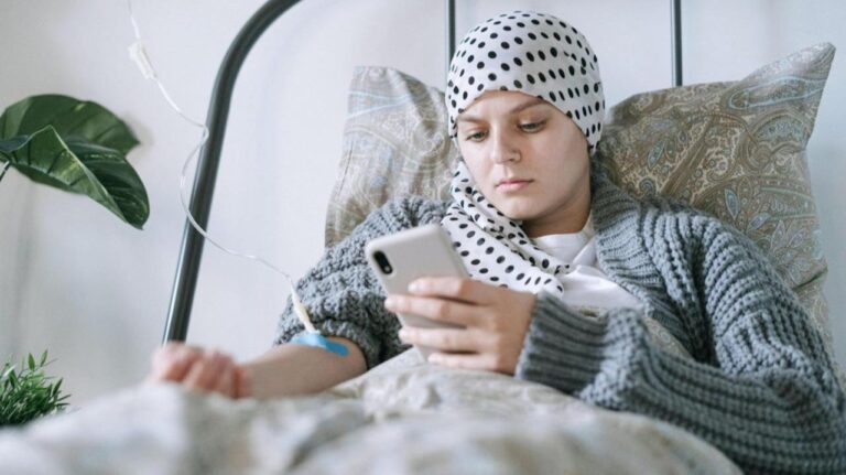 Velika srca Bosanaca i Hercegovaca opet na djelu: Prikupljeno više od 54.000 KM za onkološki odjel na UKC Tuzla