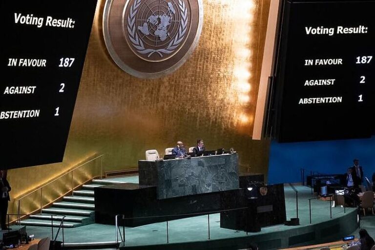 U UN-u 187 država podržalo skidanje ekonomskog embarga Kubi, samo Izrael i SAD glasali protiv