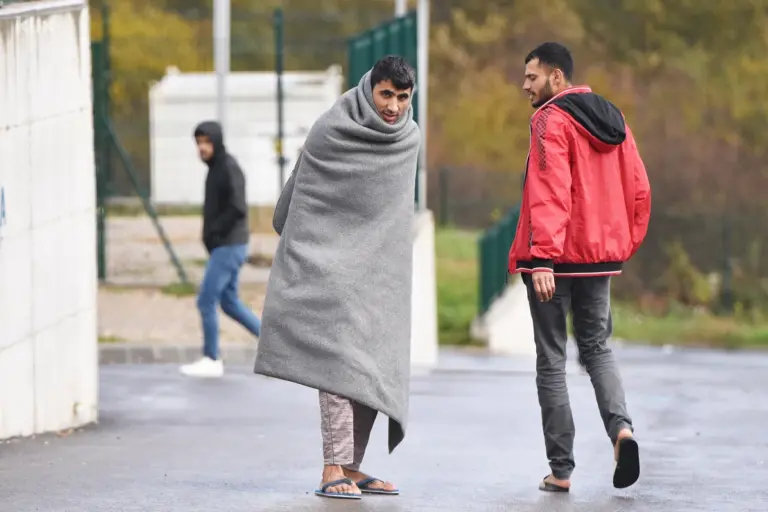 Bihać očekuje povećan broj migranata: Iako ih na granici pretuku, “game” ne završava