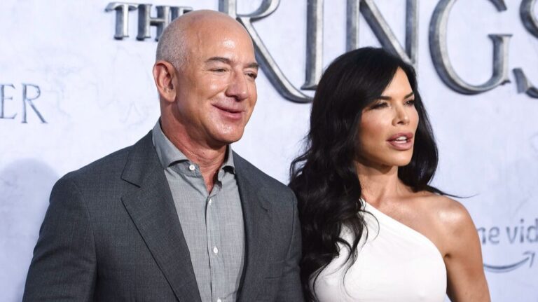 Džef Bezos pozirao za Vogue sa zaručnicom: “Nisam glup da planiram vjenčanje”