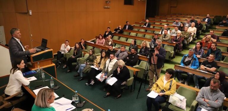 Grad Zenica izdvojio 300.000 KM poticajnih sredstava, potpisani ugovori sa 93 privrednika