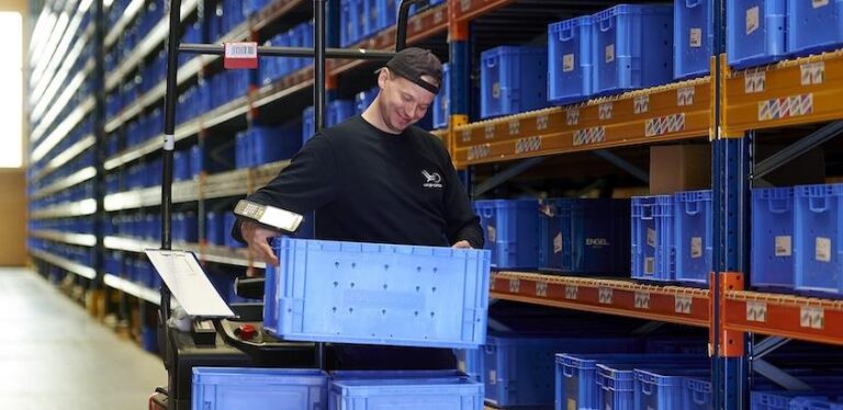 Kako se trgovci i pružatelji logističkih usluga nose s izazovima Black Friday-a?