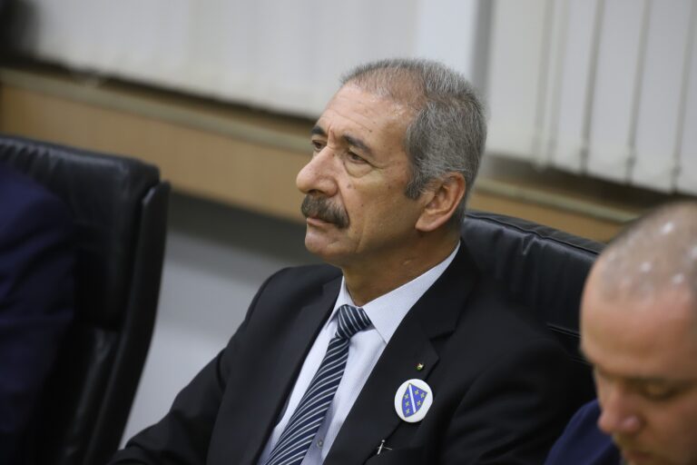 Ambasador Palestine u BiH zahvalio gradonačelniku Kasumoviću i Gradskoj upravi na donaciji