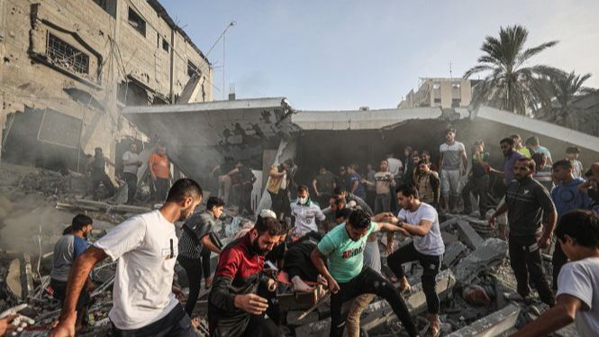 Izrael nastavlja bombardirati Pojas Gaze: U kući ubijeno 19 osoba