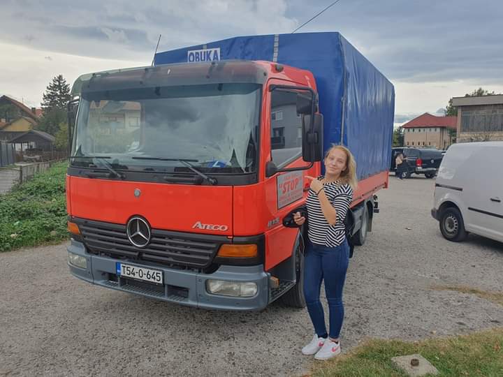 Ljubav prema kamionima: Melisa u volanu vidi budućnost