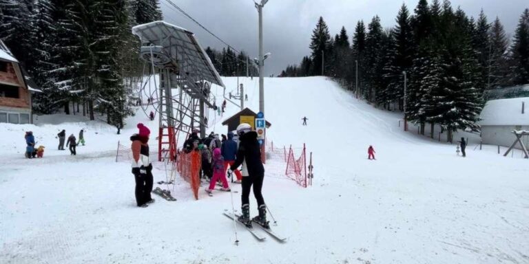 Ski centar ‘Ponijeri’ spreman za novu skijašku sezonu, čeka se novi snijeg