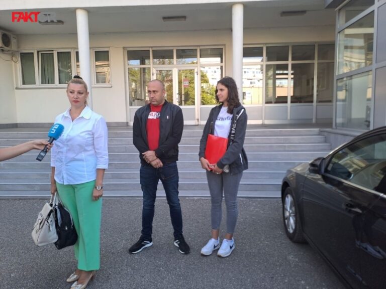 Otac bebe koja je ispala osoblju bolnice u Foči, bit će osuđen na 5.000 KM zbog davanja mita