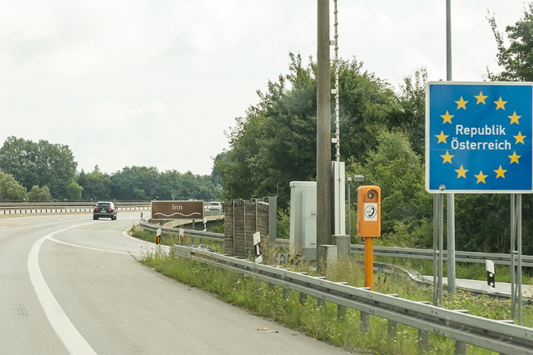 Austrija odlučila da nastavlja sa kontrolom granice sa Slovenijom i Mađarskom