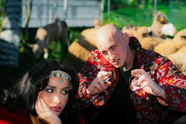 Kontroverzni Desingerica i Zera su najslušaniji u BiH: “Upotpunili” spot motornom pilom i pljuvanjem