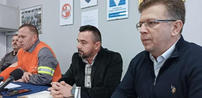 Prihvaćena ponuda za kolektivni ugovor, prekida se štrajk u ArcelorMittalu Zenica