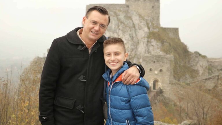 Ajdin Osmanović održao svoj prvi solistički koncert: Muzičko čudo od djeteta iz BiH