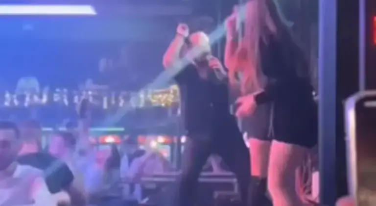 Skandal: Pojavio se video na kojem je Mile Kitić sa dvije djevojke