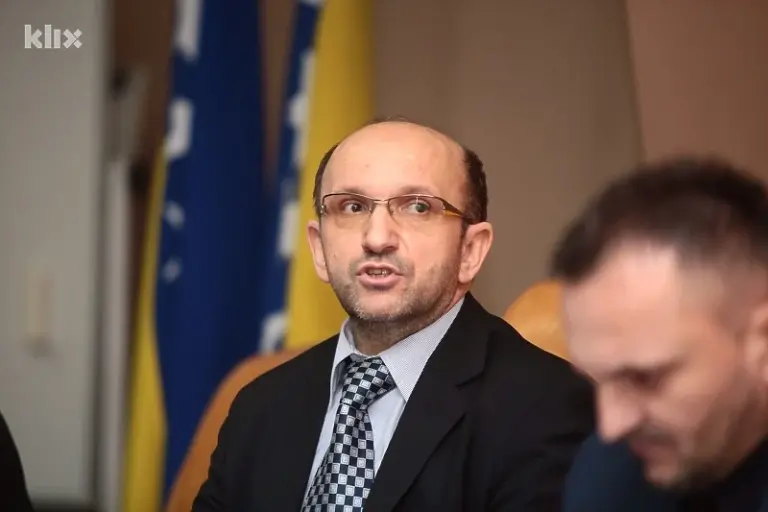 Šerif Isović govorio o pritiscima, ali i broju zaposlenih iz RS-a u Federaciji
