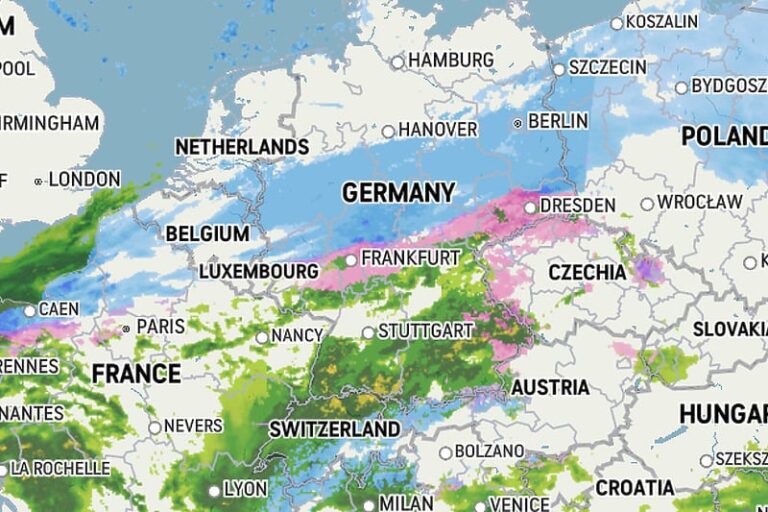Jaka zimska oluja izazvala haos širom sjeverne i centralne Evrope, u Njemačkoj otkazano 700 letova