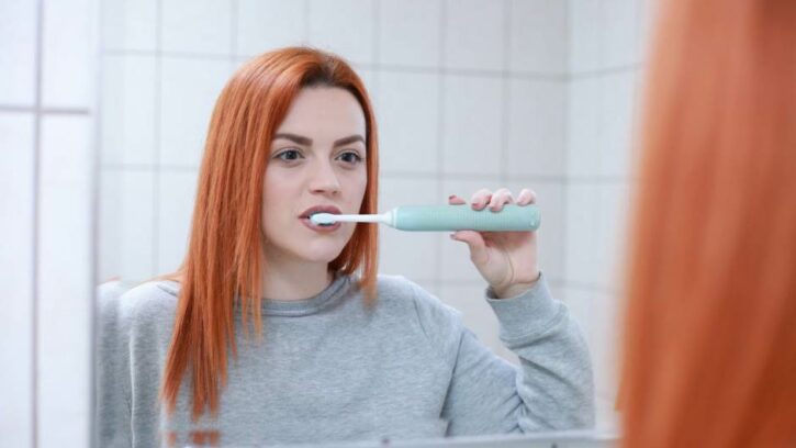 Da li sve vrijeme pogrešno peremo zube?