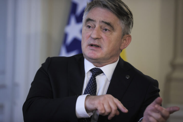 Komšić: Što se dešavalo u Srebrenici, to se dešava sad i u Gazi. Znam na čijoj sam strani