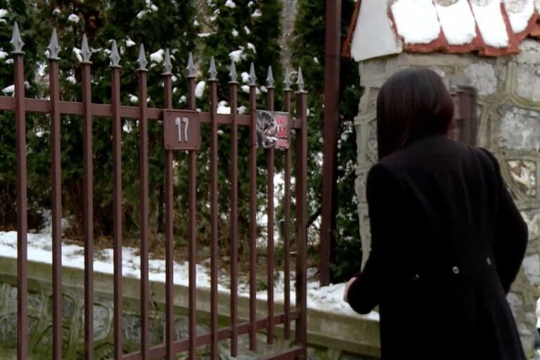 Otkrila da se na njenoj adresi vodi još pet osoba: Kad je prijavila, promijenili su joj kućni broj. Ona je sutkinja