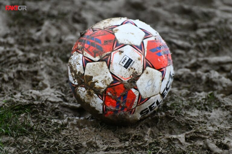 Lopta će i na proljeće zapinjati u blatu