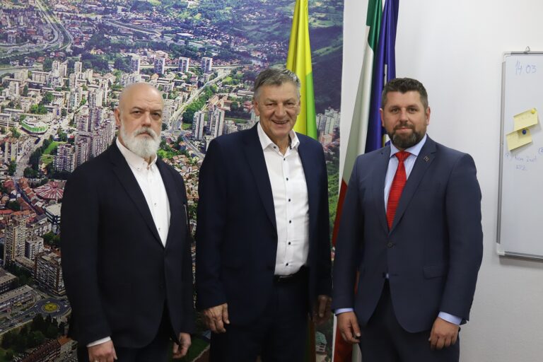 Gradonačelnika Kasumovića posjetio Ćamil Duraković, potpredsjednik RS-a