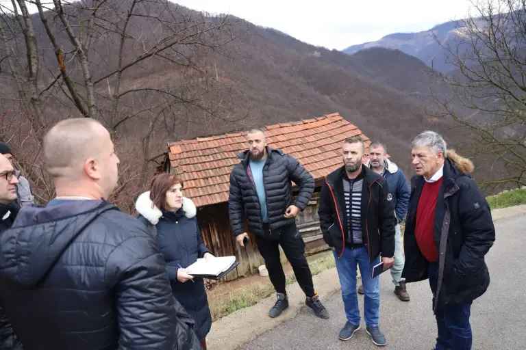 Grad Zenica uplatio sredstva za 17 najugroženijih porodica Ljubetova koje su pretrpjele materijalnu štetu usljed zemljotresa