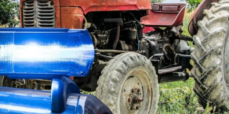 Vozač traktora vozio pijan, napuhao čak 3.15 promila!