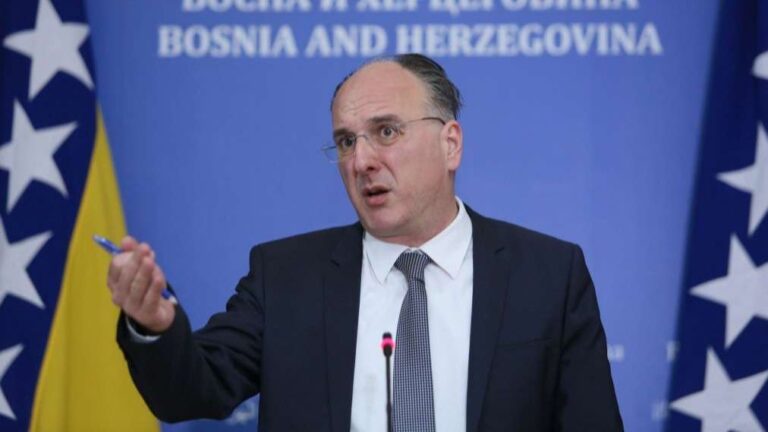 Arnaut zatražio informacije o incidentu u Vlasenici: “Ako je tačno da počinilac iz Njemačke, organi ove zemlje će znati za to”