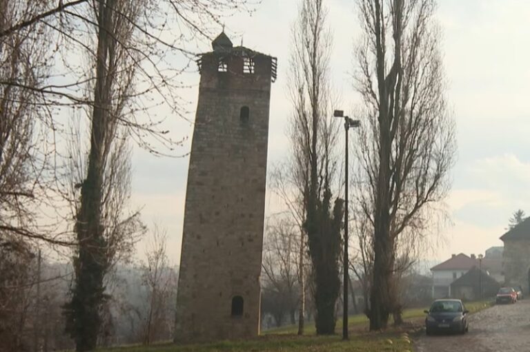 I BiH ima svoj “krivi toranj”, izgradio ga je Zmaj od Bosne