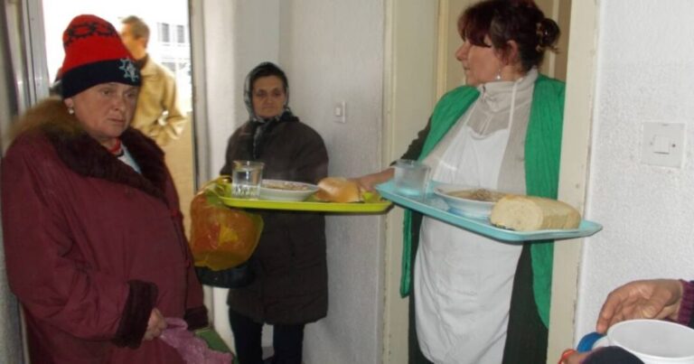 Ukidanje PDV-a javnim kuhinjama nije donijelo hranu: “Najavio sam narodu da će doći šleperi”