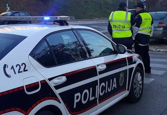 Policija u Sarajevu uručila čak 1.048 prekršajnih naloga: Iz saobraćaja isključeno pet pijanih vozača