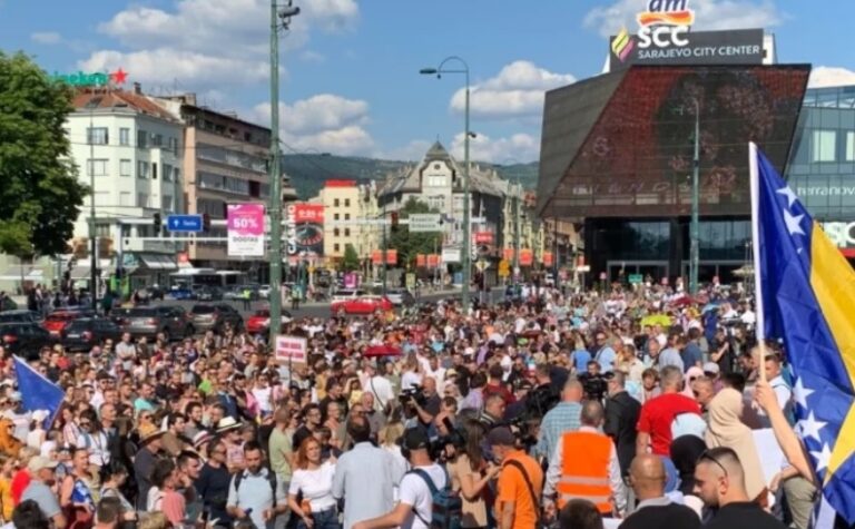 Zašto nema protesta (i) za podršku Bošnjacima povratnicima u RS?