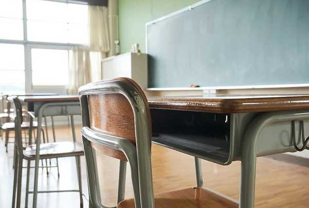 Učenik osmog razreda prijetio da će pobiti sve u školi